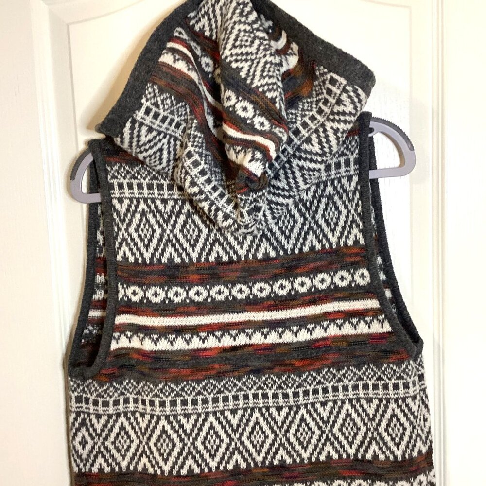 Warehouse One Women's Long Hooded Sleeveless Knit Vest Size S/P Open Cardigan - Picture 7 of 9
